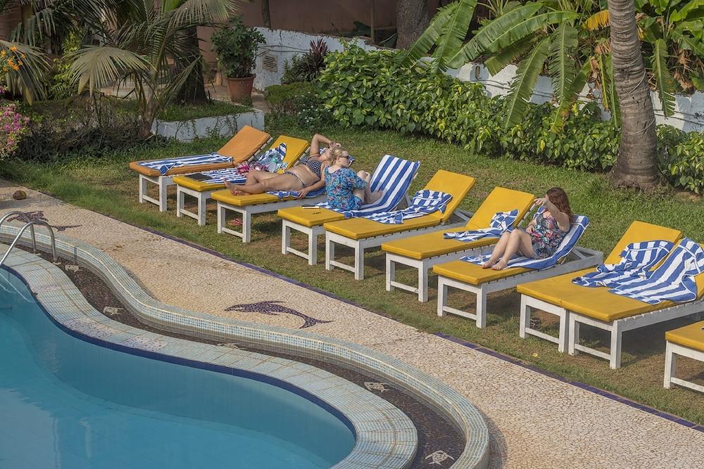 Hotel Lua Nova Калангут Экстерьер фото